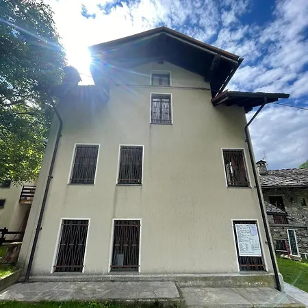 Lueisch Ketschu Near Gressoney 公寓 Issime