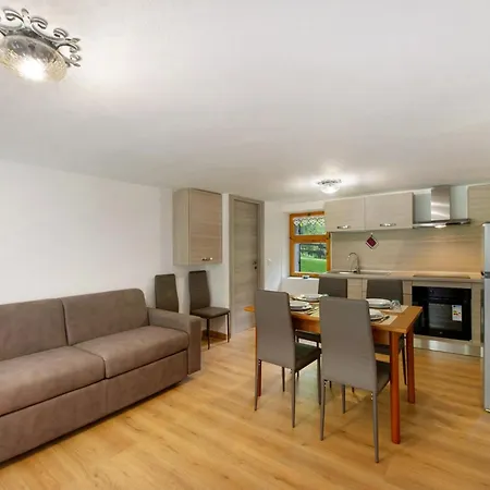 公寓 Lueisch Ketschu Near Gressoney *